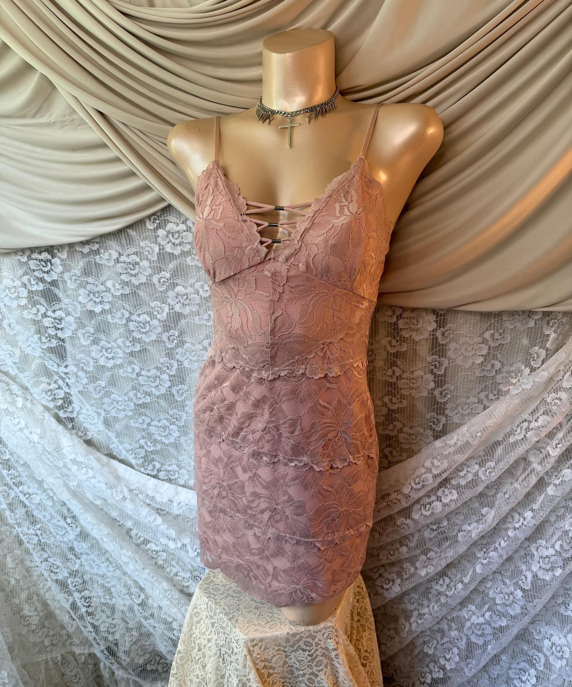 GUESS Blush Pink Lace Bodycon Dress